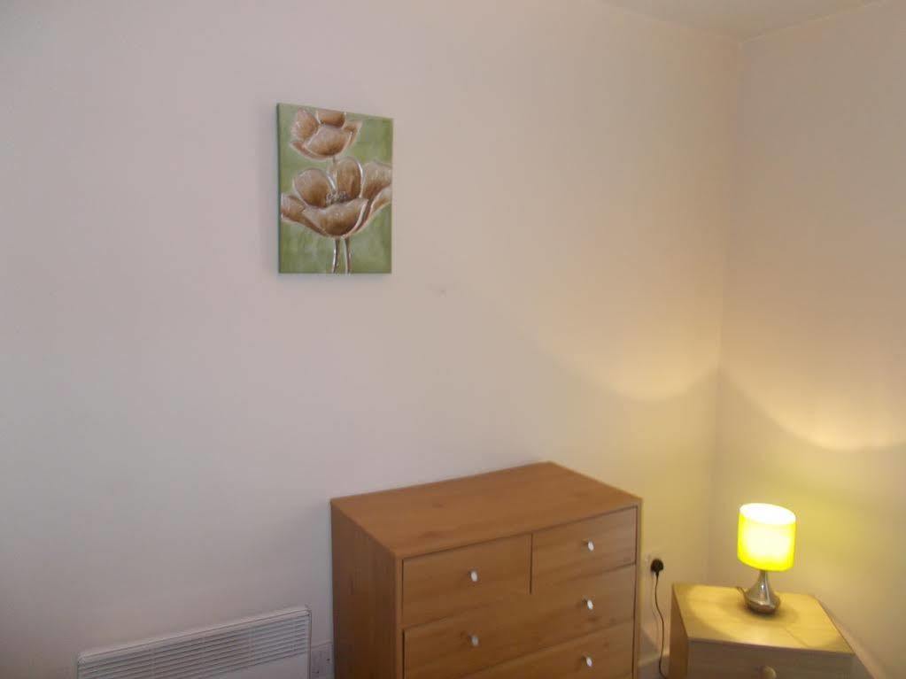 แมนเชสเตอร์ ยูนิเวอร์ซิตี้ Apartment ภายนอก รูปภาพ